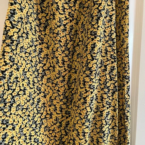 Motel Sayan Maxi Skirt - Picture 7 of 11